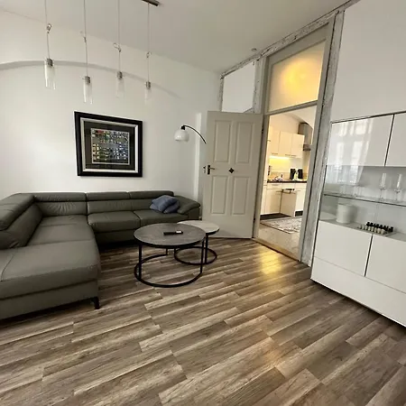 Apartmenthaus Burgis Apartment